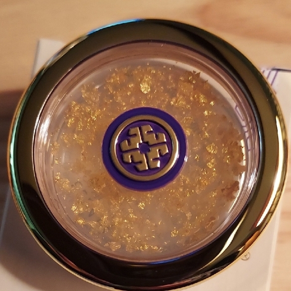 Tatcha Camellia Gold Lip Balm - Picture 10 of 10